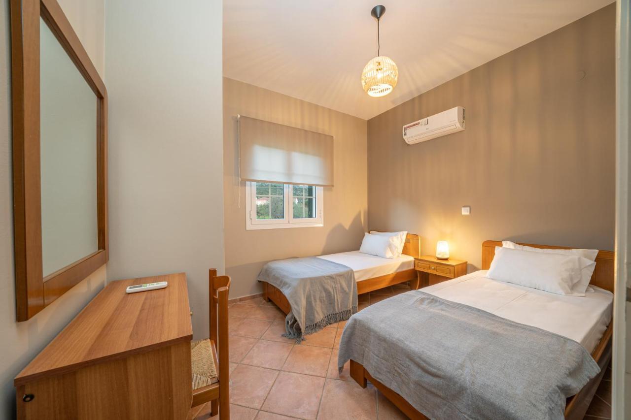 Captain'S Villas Kateleios Dış mekan fotoğraf