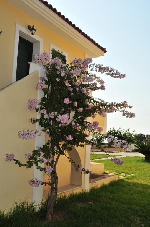 Captain'S Villas Kateleios Dış mekan fotoğraf